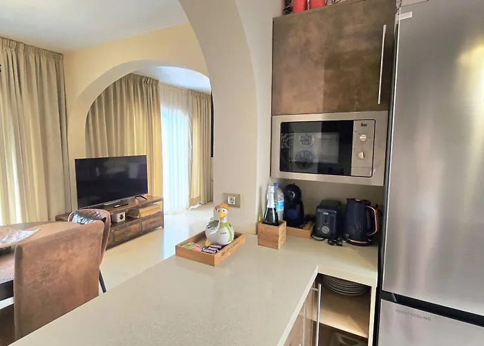 Sunny Duplex With Sea View Of The Scenic Gorge Appartamento *