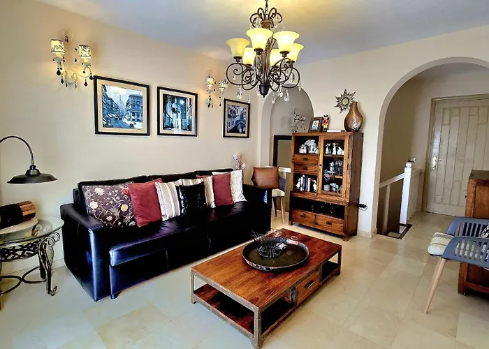 Apartamento Sunny Duplex With Sea View Of The Scenic Gorge