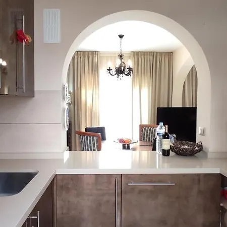 דירה Sunny Duplex With Sea View Of The Scenic Gorge *