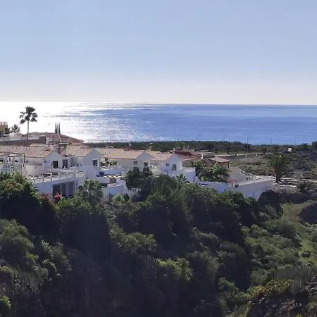 דירה Sunny Duplex With Sea View Of The Scenic Gorge